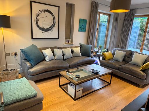 Buy & Sell Lampton South West London - Photos for Loaf Leather Sofa set - excellent condition