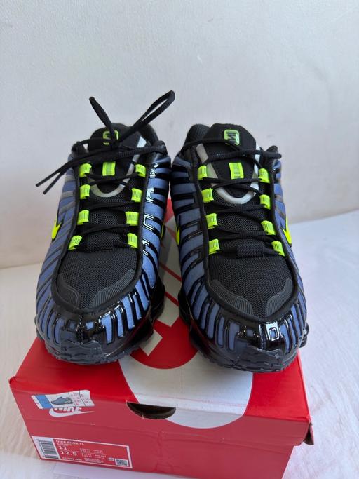 Buy & Sell Saint Andrew`s Hull - Photos for Nike shox Tl