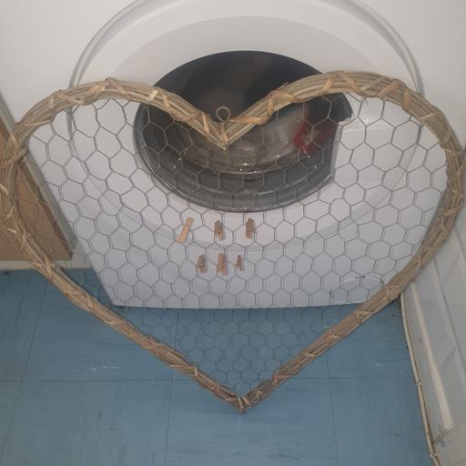 Buy & Sell Pensnett Dudley - Photos for 2ft x 2ft Heart Shaped Wicker Hanging Ornamen