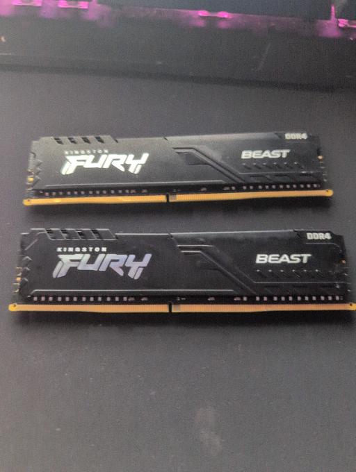 Buy & Sell Moseley Village Wolverhampton - Photos for 32gb 16x2 kingston fury beast ddr4 ram 3200