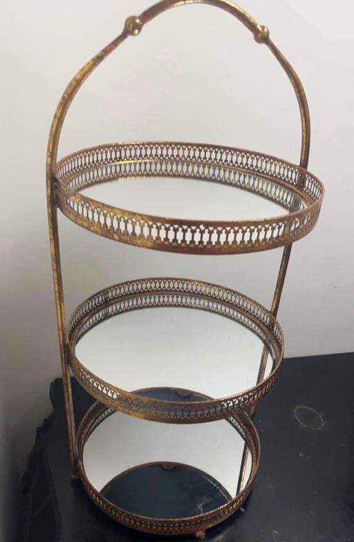 Buy & Sell Low Common Wigan - Photos for Vintage gold 3 tier wine/serving tray