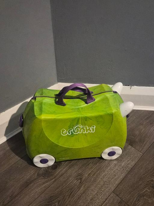Buy & Sell Yardley Birmingham - Photos for x2 trunki's blue and green.