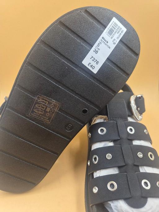 Buy & Sell Yardley Birmingham - Photos for riverisland viking sandles size 5 brand new.