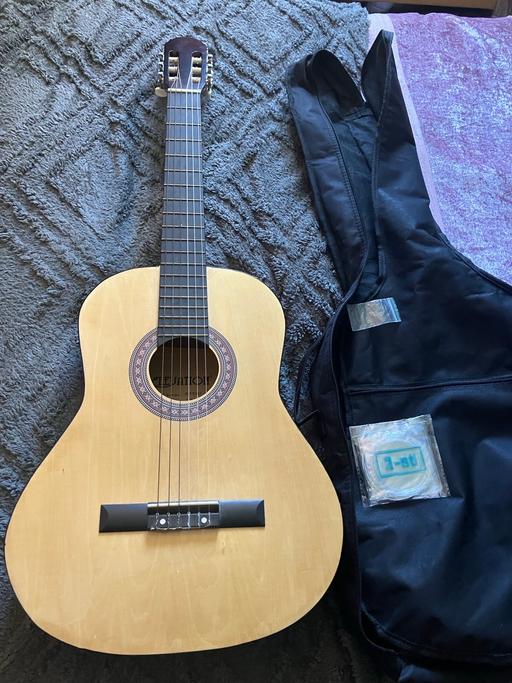 Buy & Sell Chorlton Cum Hardy Manchester - Photos for Acoustic guitar
