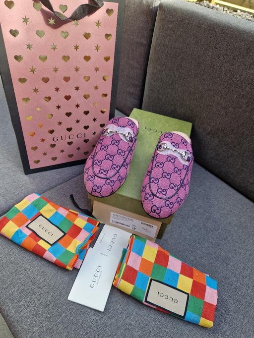 Buy & Sell Motherwell North Lanarkshire - Photos for Women's Authentic Gucci size 6.5.
