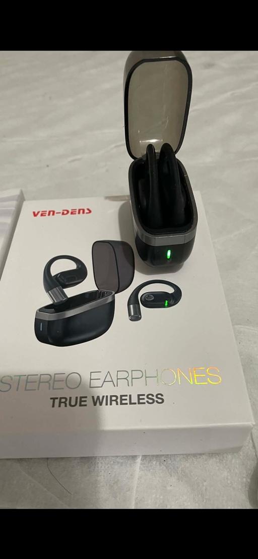 Buy & Sell Bilston Wolverhampton - Photos for Earphones