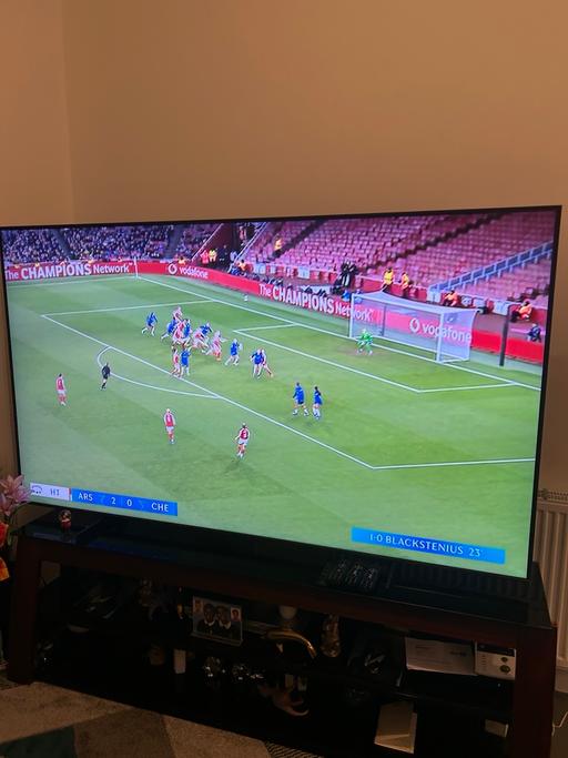 Buy & Sell Maze Hill South East London - Photos for 85 inches