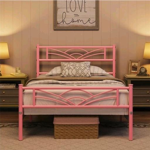 Buy & Sell Aldershot Rushmoor - Photos for Single 3ft Bed Frame Pink