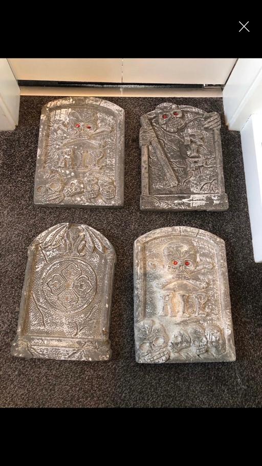 Buy & Sell Rainstorth Rotherham - Photos for Halloween signs x4