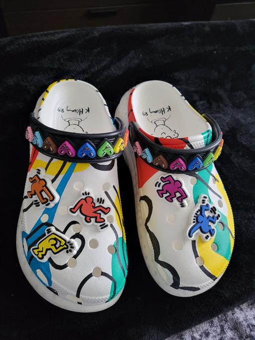 Buy & Sell Bentley Walsall - Photos for KEITH HARING CLASSIC MEGA CRUSH CROC