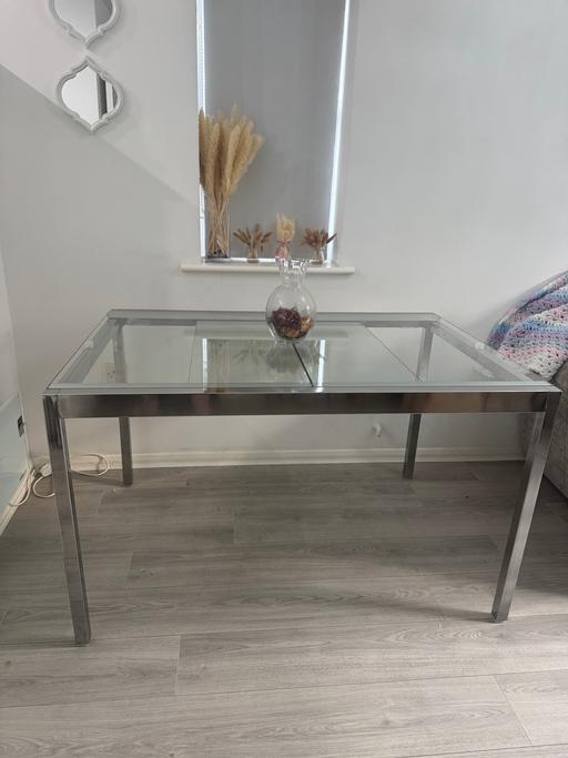 Buy & Sell Cheshunt Broxbourne - Photos for Dining extendable table