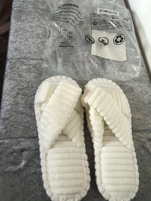 Buy & Sell Rainstorth Rotherham - Photos for Slippers