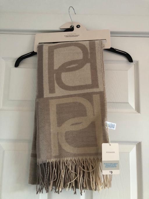 Buy & Sell Rainstorth Rotherham - Photos for Scarf