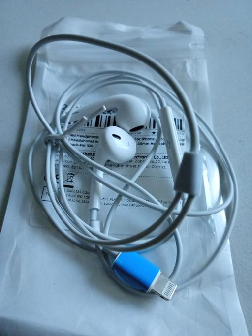 Buy & Sell Horncastle East Lindsey - Photos for new set of iPad, iPhones earphones set