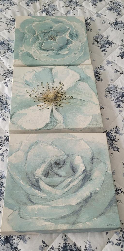 Buy & Sell Mayland Maldon - Photos for Set of 3 pale blue floral wall art