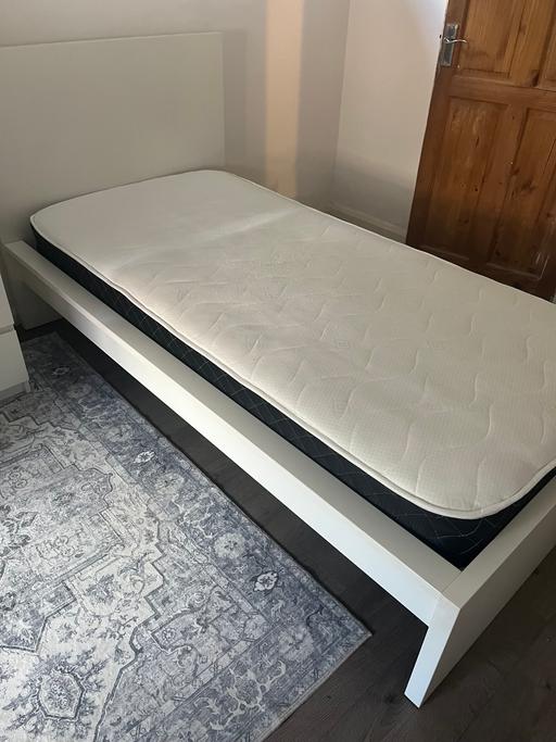 Buy & Sell Southend South East London - Photos for Malm Single bed with mattress