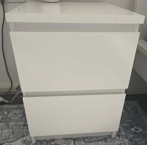 Buy & Sell Southend South East London - Photos for Malm bedside drawers/cabinet