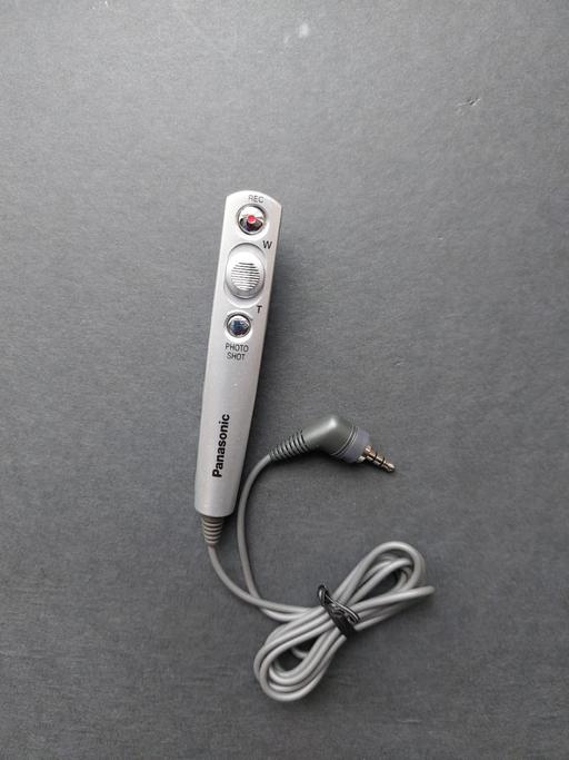 Buy & Sell Wolverhampton West Midlands - Photos for Panasonic 3.5mm Mic Clip On Remote Control