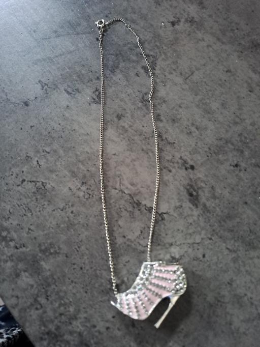 Buy & Sell Gleadless Valley Sheffield - Photos for glizy shoe on chain