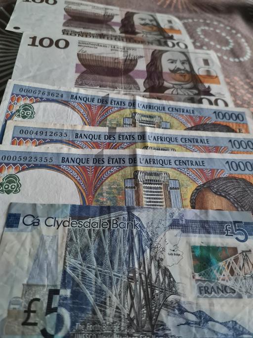 Buy & Sell Smethwick Sandwell - Photos for Dutch guilder also south Africa banknotes