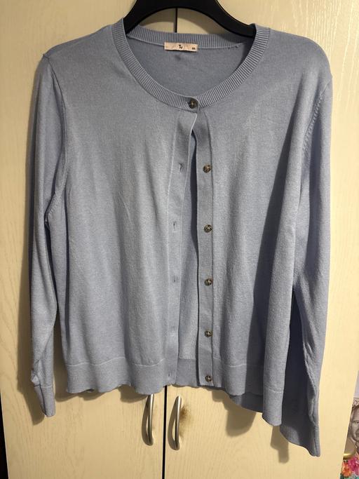 Buy & Sell Woodsetton Dudley - Photos for Ladies cardigan