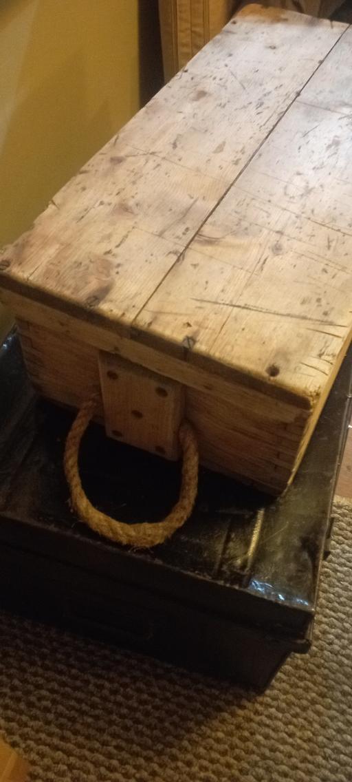 Buy & Sell Unsworth Bury - Photos for Vintage rustic wooden chest tools toys storag