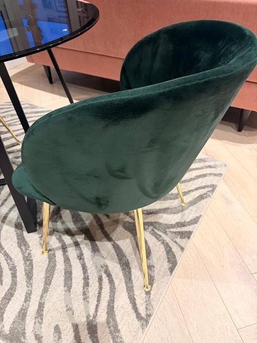 Buy & Sell Hornsey North London - Photos for 2 x Green velvet dining chairs