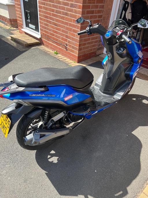 Vehicles Bells Mill Dudley - Photos for Scooter