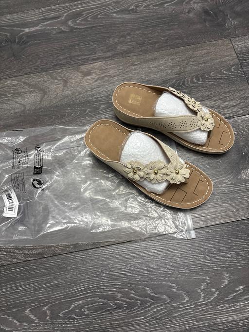 Buy & Sell Woodsetton Dudley - Photos for Ladies new sandals no tags