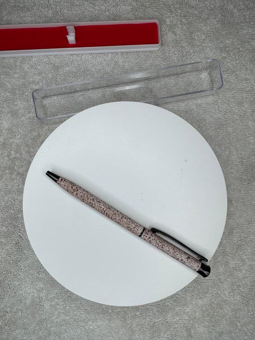 courses Harrow North West London - Photos for Laxury ballpoint pen with case