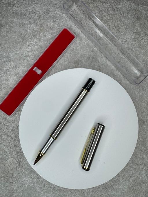 courses Harrow North West London - Photos for Laxury ballpoint pen with case