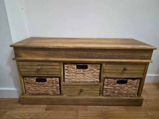 Buy & Sell Netherthorpe Sheffield - Photos for Solid Oak Storage Bench with Wicker Baskets