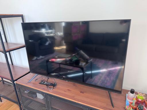 Buy & Sell - Photos for Samsung 50’’ LED Smart TV