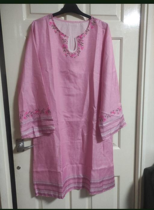 Buy & Sell Grafton Street Industrial Estate West Northamptonshire - Photos for Ladies pink shirt