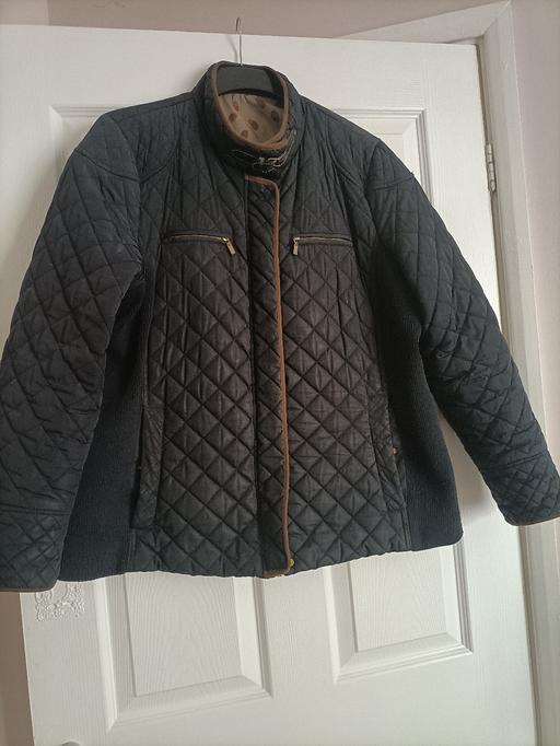 Buy & Sell Wednesfield Wolverhampton - Photos for navy ladies coat size 20