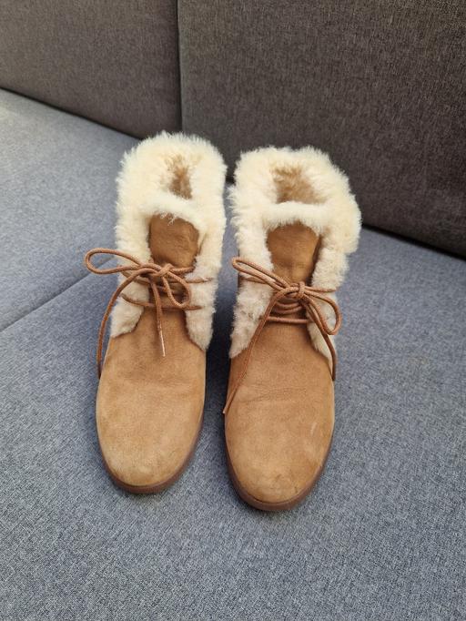Buy & Sell Motherwell North Lanarkshire - Photos for women's ugg boots size 6.5