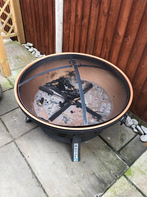 Buy & Sell Princes End Sandwell - Photos for Large bronze fire pit used once good con