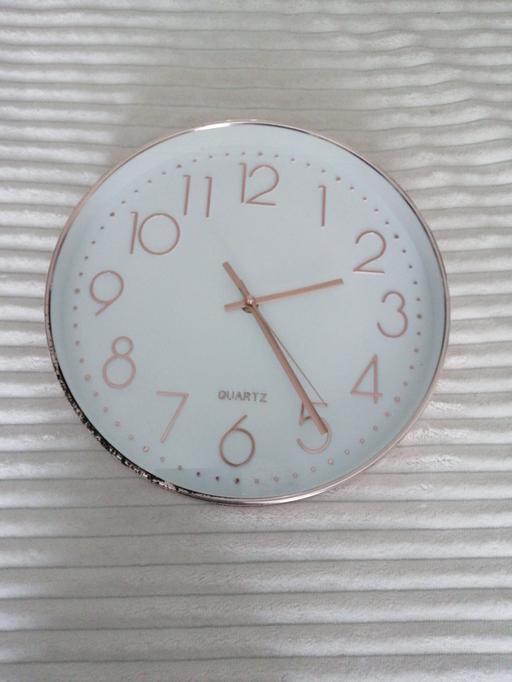 Buy & Sell Wednesfield Wolverhampton - Photos for Wall clock (Mark's on side pic 2)
