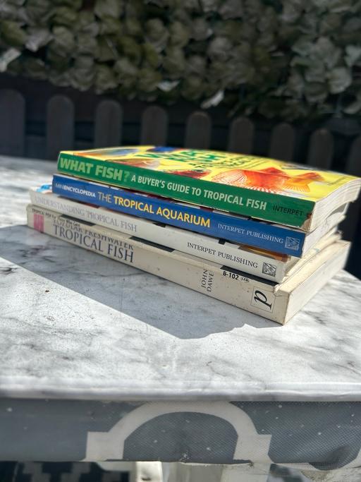 Buy & Sell Cheshunt Broxbourne - Photos for FREE Tropical Fish Books FREE