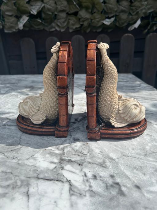 Buy & Sell Cheshunt Broxbourne - Photos for Dark Wood Fish Book Ends