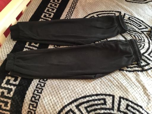 Buy & Sell Woodcross Wolverhampton - Photos for X2 Pairs of Boys Joggers Size 5/6 years