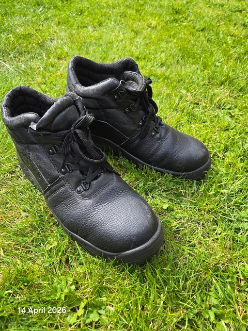 Buy & Sell Enfield Town Centre Enfield - Photos for Safety boots
