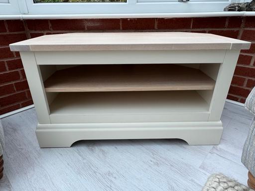 Buy & Sell Wilnecote Tamworth - Photos for Laura Ashley Beige TV unit