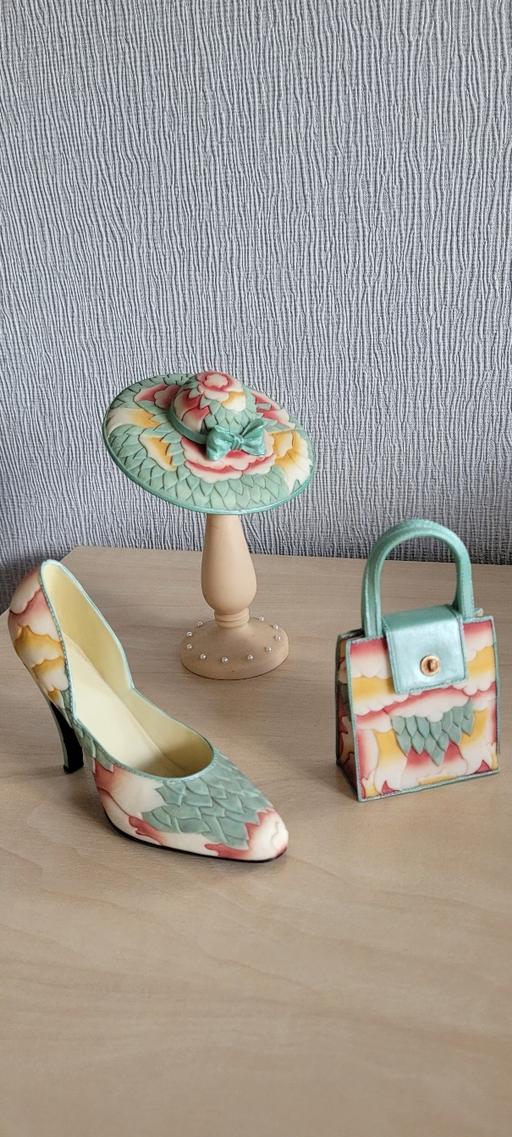 Buy & Sell Great Houghton Barnsley - Photos for Leonardo collection hat bag and shoes set