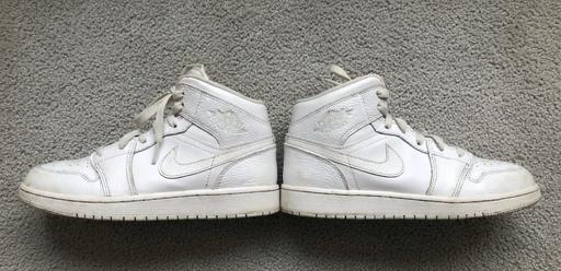 Buy & Sell Bushbury Wolverhampton - Photos for Nike Air Jordan 1 Mid Triple White Trainers