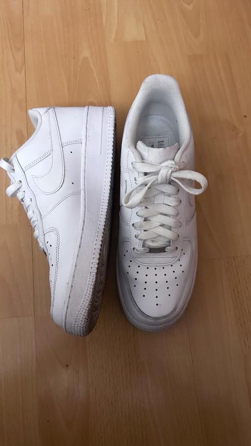 Buy & Sell Edgware Barnet - Photos for White Nike Airforce 1 Size UK 7.5