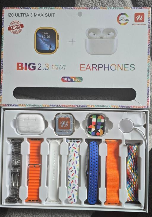 Buy & Sell Wednesfield Wolverhampton - Photos for Smart Watch awith Earpods 10 in 1 Combo