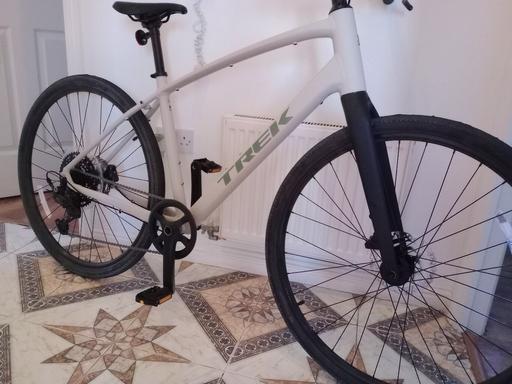 Buy & Sell Denton Tameside - Photos for Trek FX3 AL sport New In Large