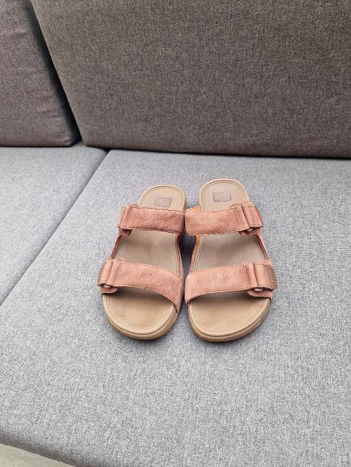 Buy & Sell Motherwell North Lanarkshire - Photos for mens fitflop sandals size 9