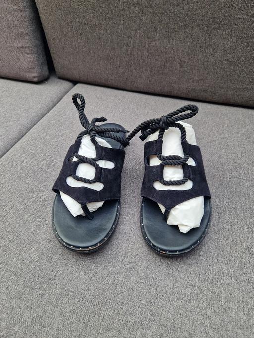 Buy & Sell Netherton Industrial Estate North Lanarkshire - Photos for women's Fitflop sandals size 8